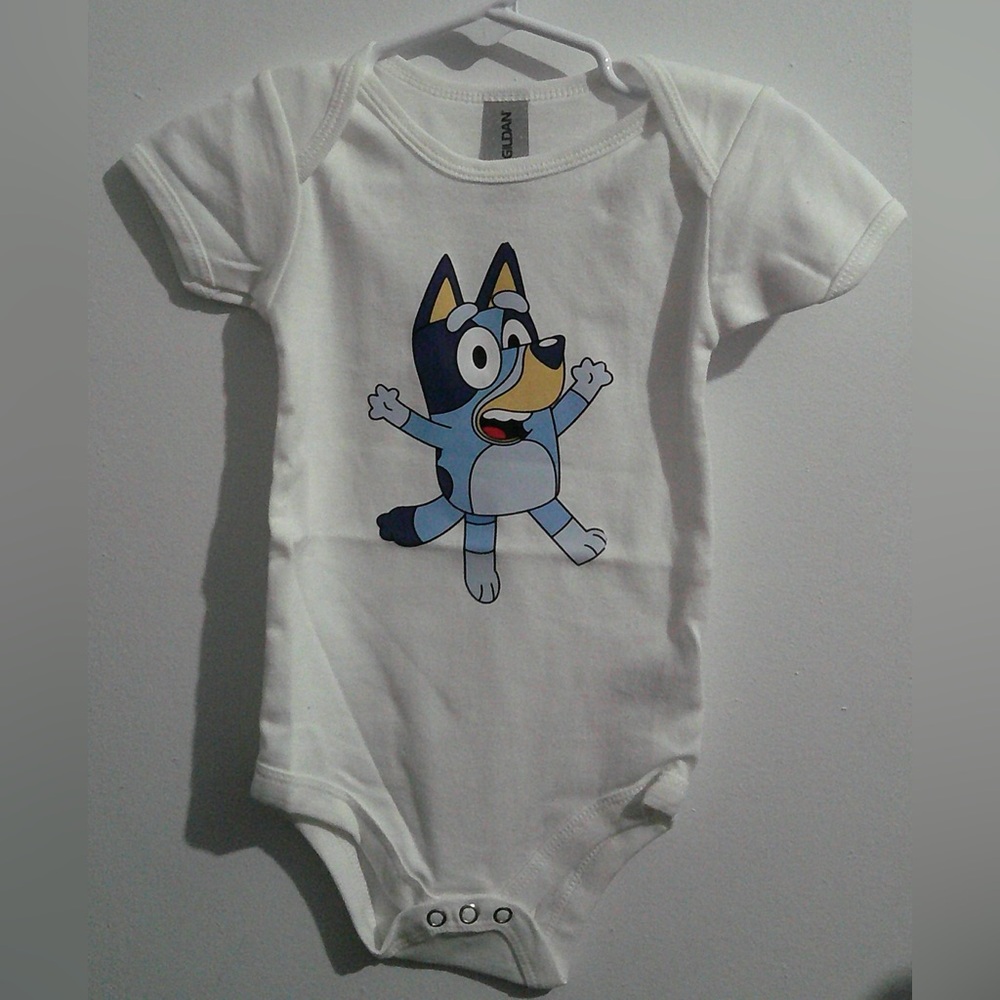 Gildan Kids Bodysuit with Bluey Character Design